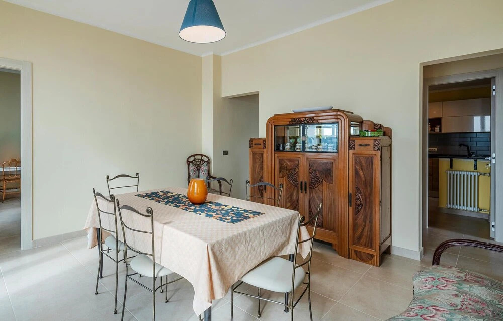 2 Bedroom Awesome Home In Cipressa