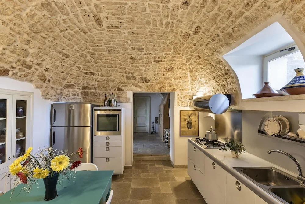 Villa With 5 Bedrooms in Ostuni, With Private Pool, Furnished Garden a