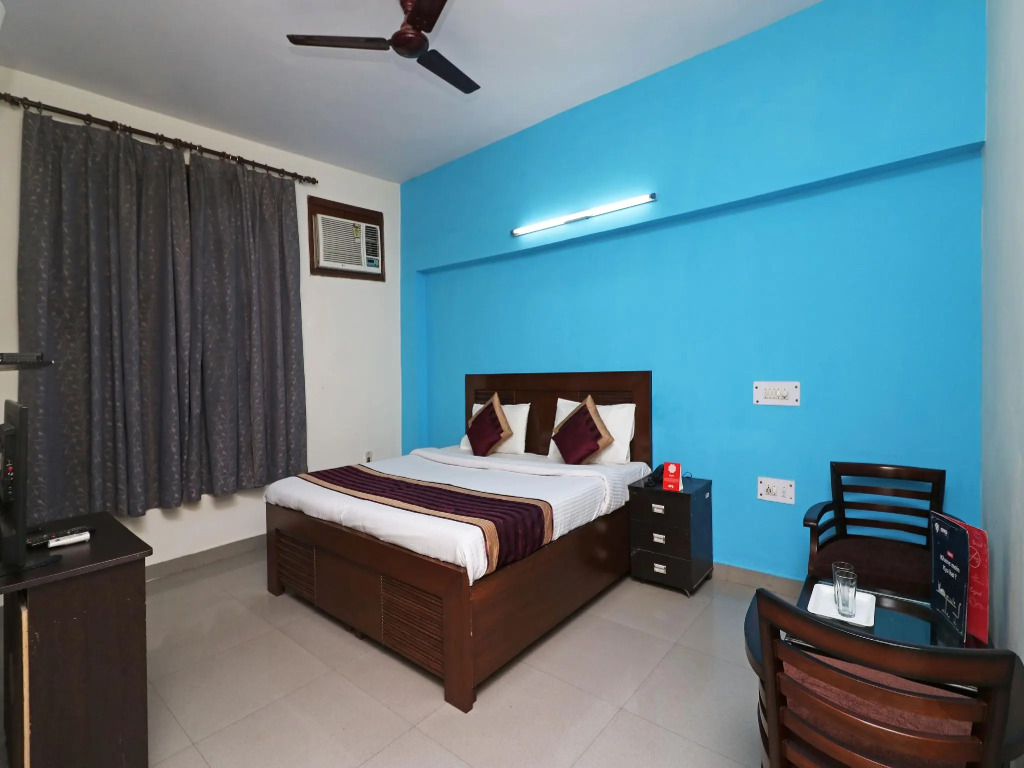 Hotel Akash Palace