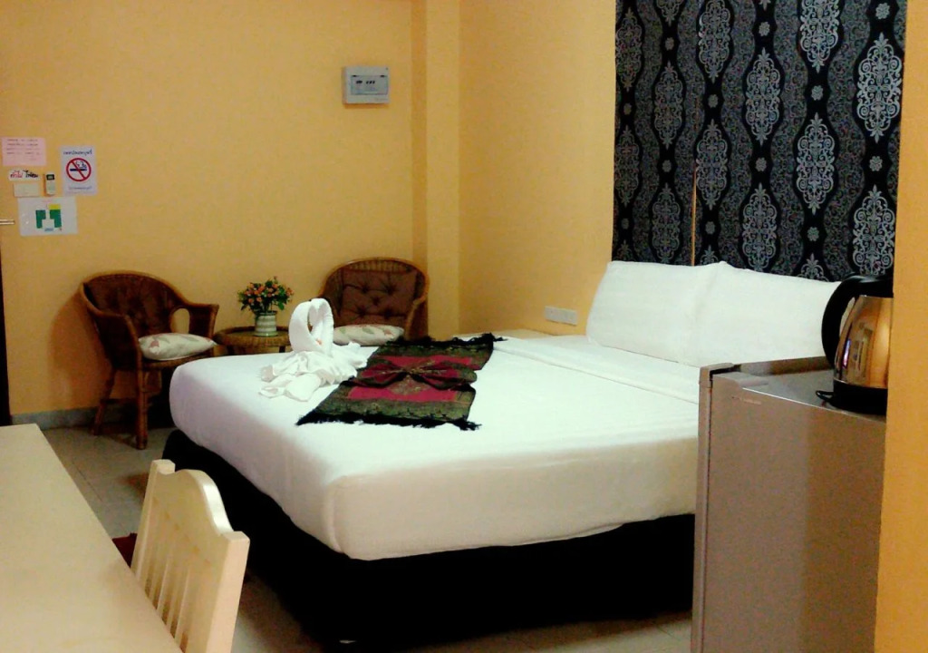 Ploy Puu Residence