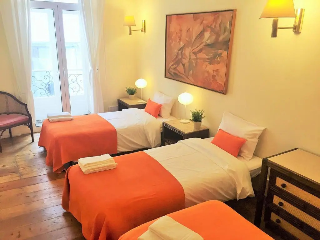 Flores 105 Guesthouse
