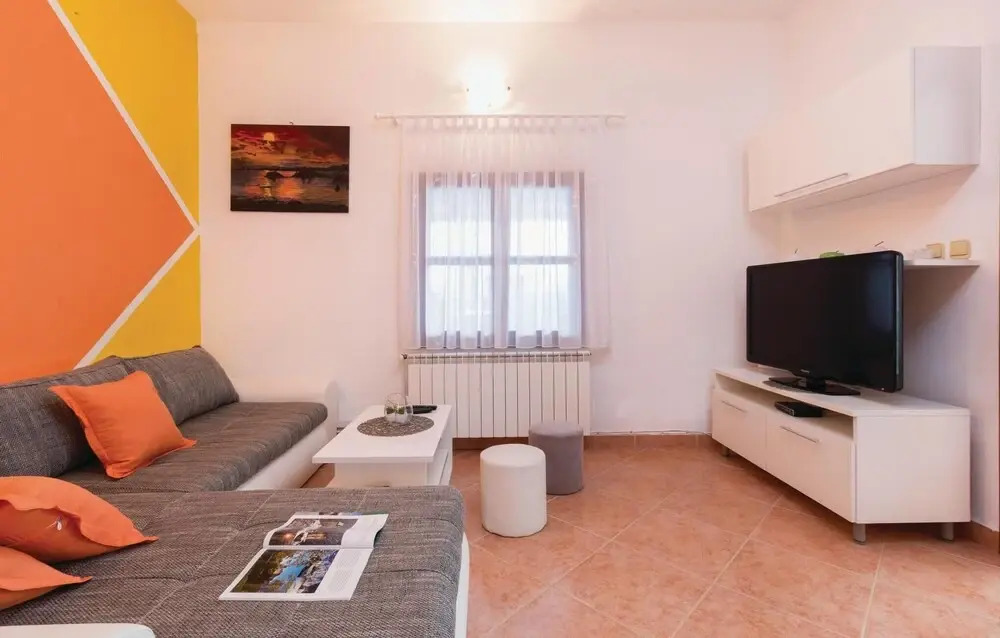 Stunning Home in Vodnjan With Wifi and 3 Bedrooms