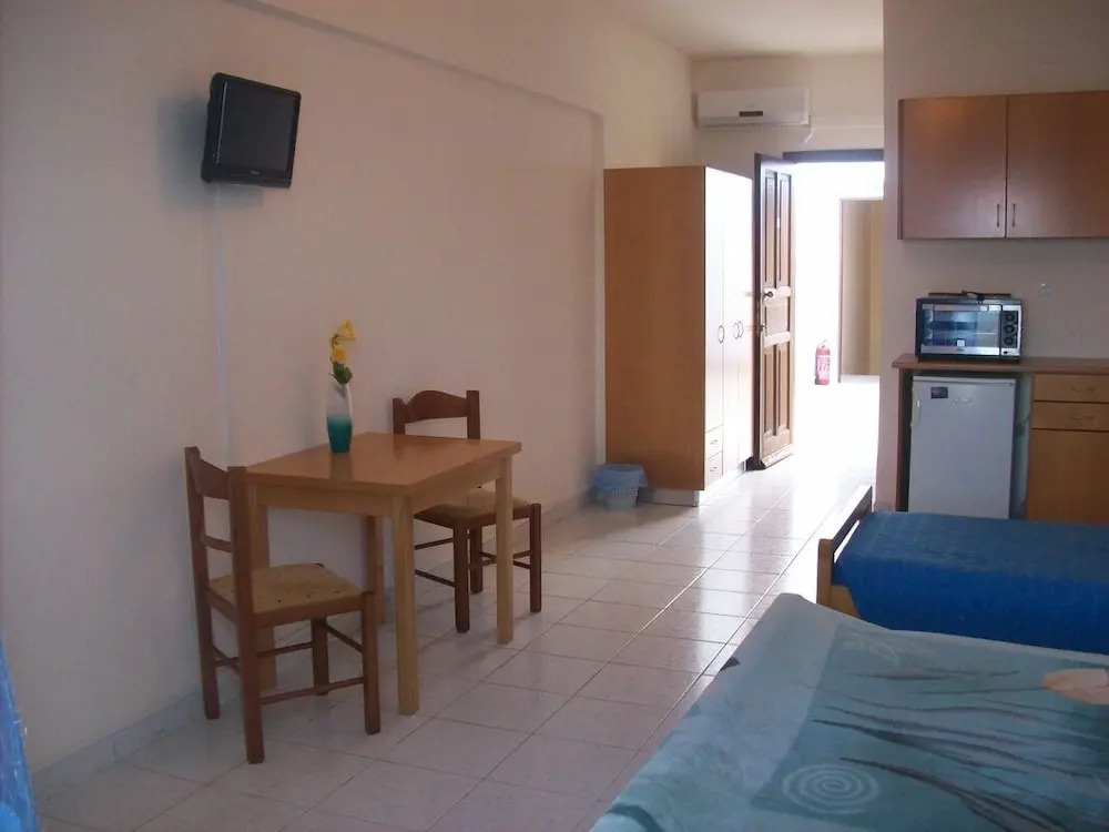 Pali Nisyros Hotel