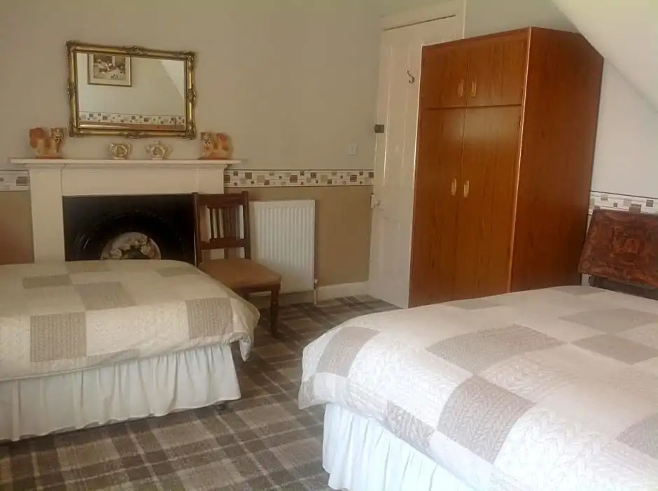 Strathcona Guesthouse