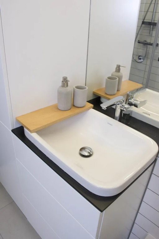 Cioppino Apartment