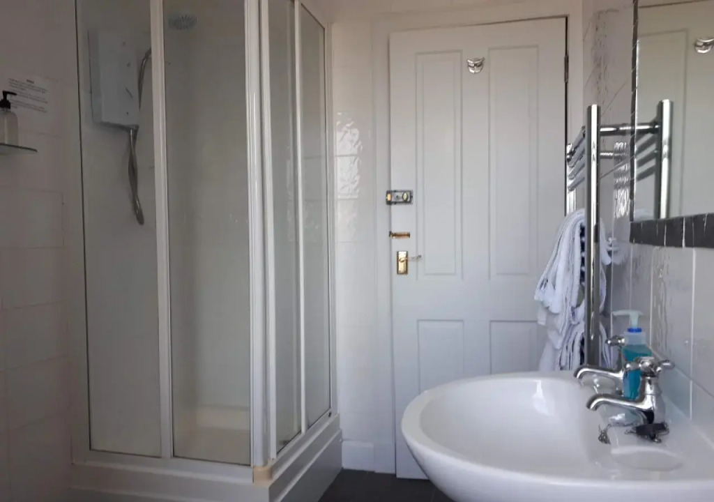 Canadale Guest House