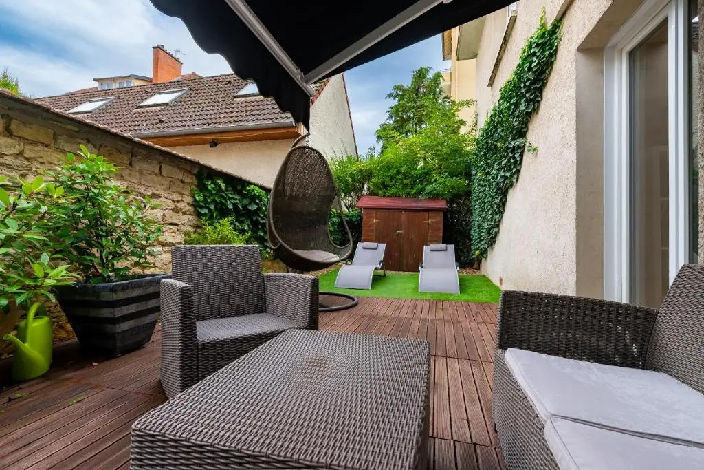 Suite and Spa 21