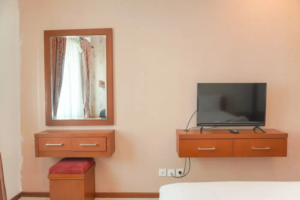 Beautiful And Homey 2Br Apartment Thamrin Residence