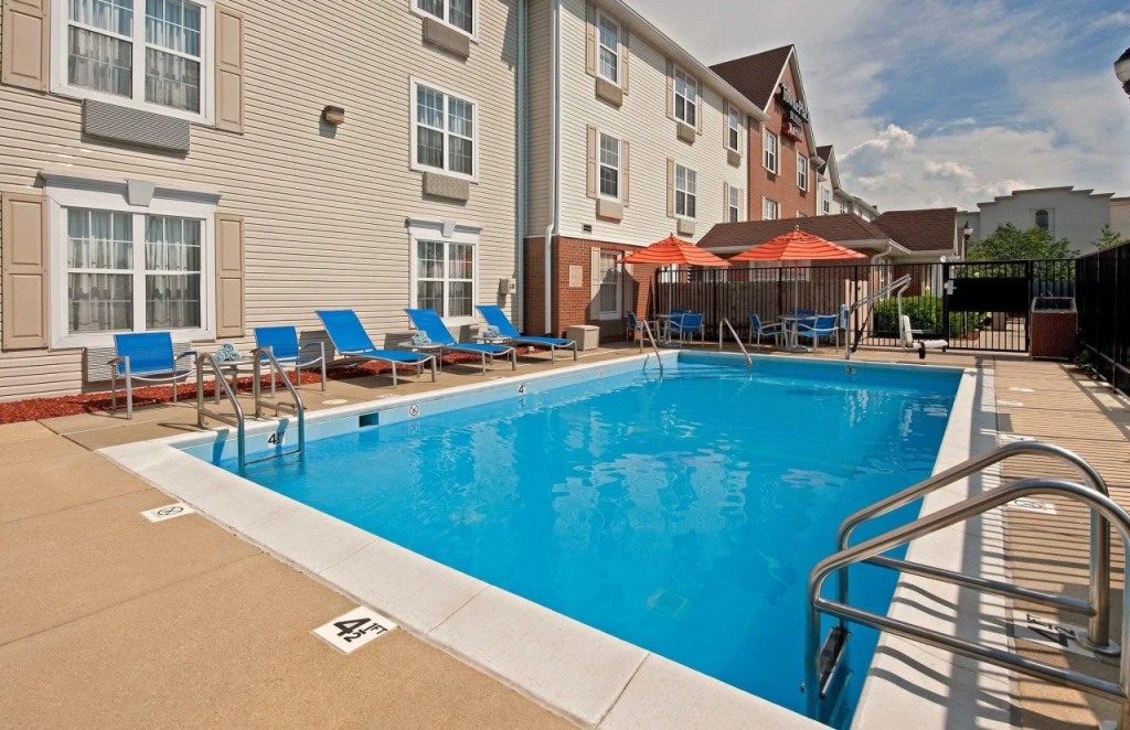 MainStay Suites Bloomington near University