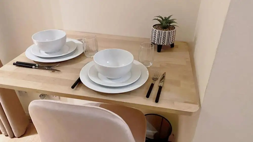 London Chelsea, Big 2 People Studio Apartment