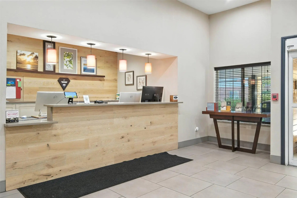 Country Inn & Suites by Radisson, Merrillville, IN