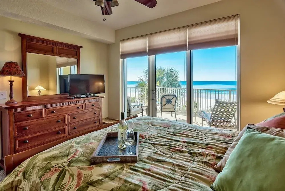 Ocean Villa 302 820541 by RedAwning