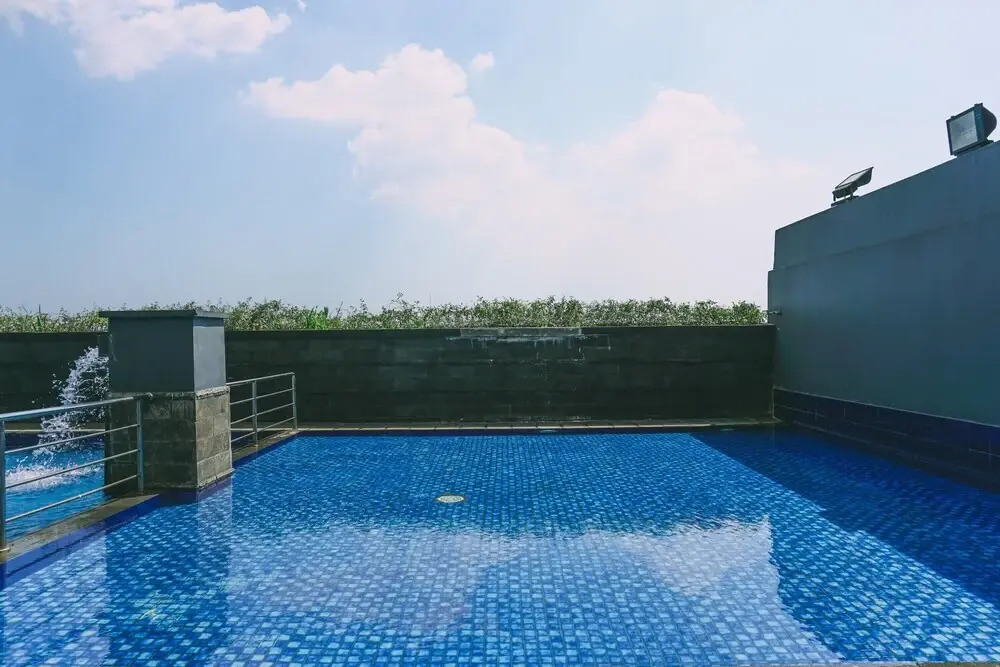 Comfy And Nice 1Br At Belmont Residence Puri Apartment
