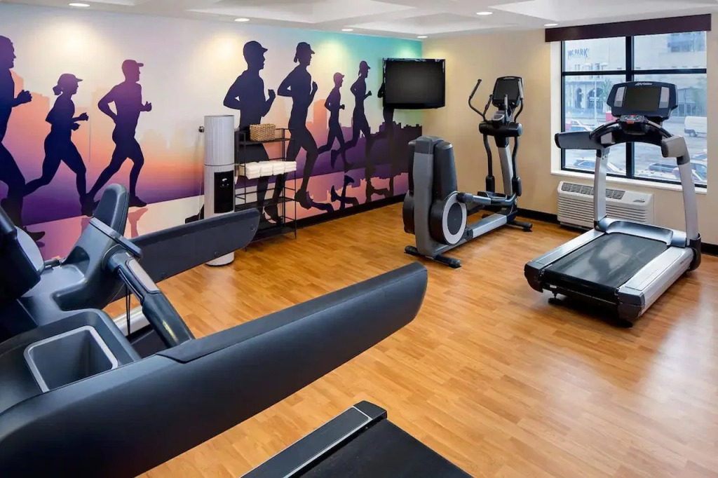 Hyatt Place Pittsburgh North Shore