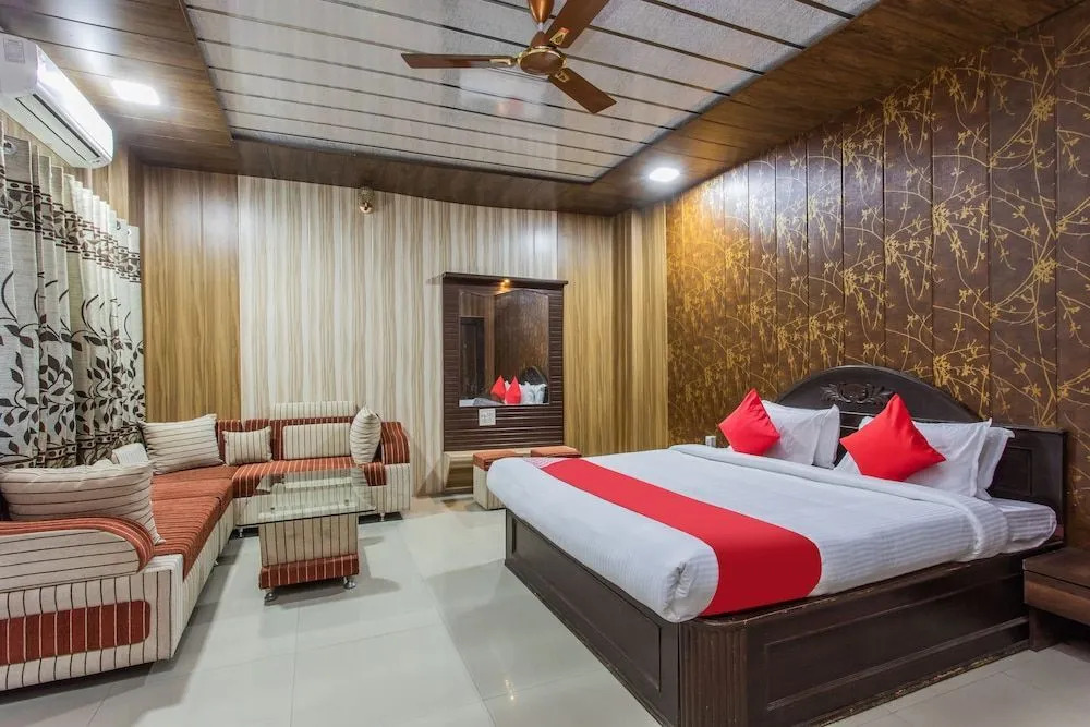 Hotel Madur Milan Garden by OYO Rooms