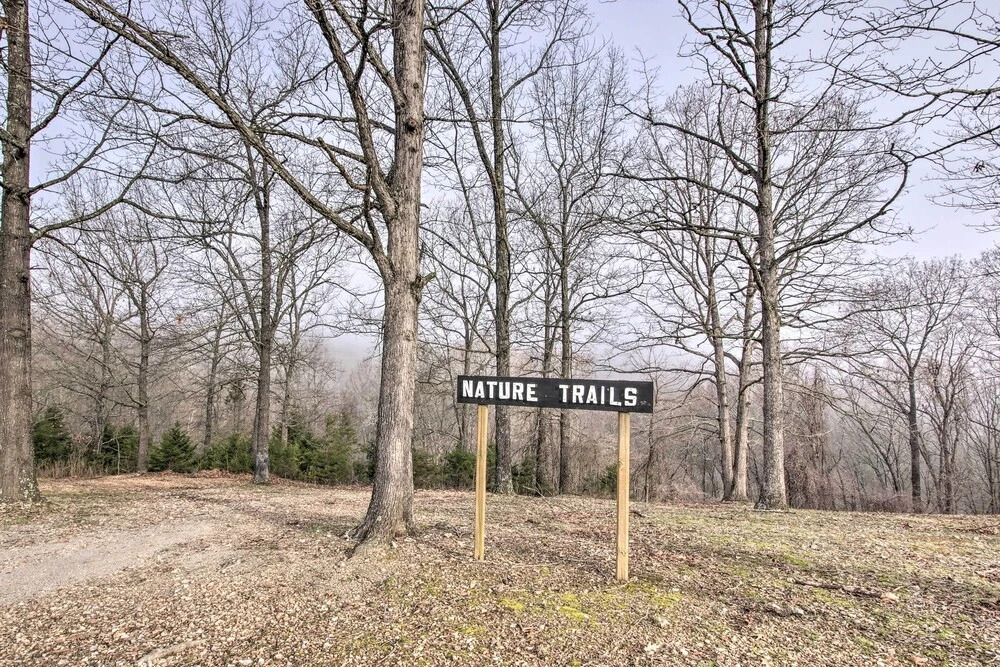 Branson West Condo ~ 1 Mi to Silver Dollar City!