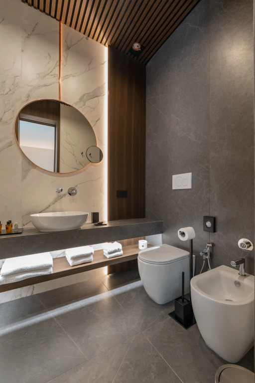 Agra Suites