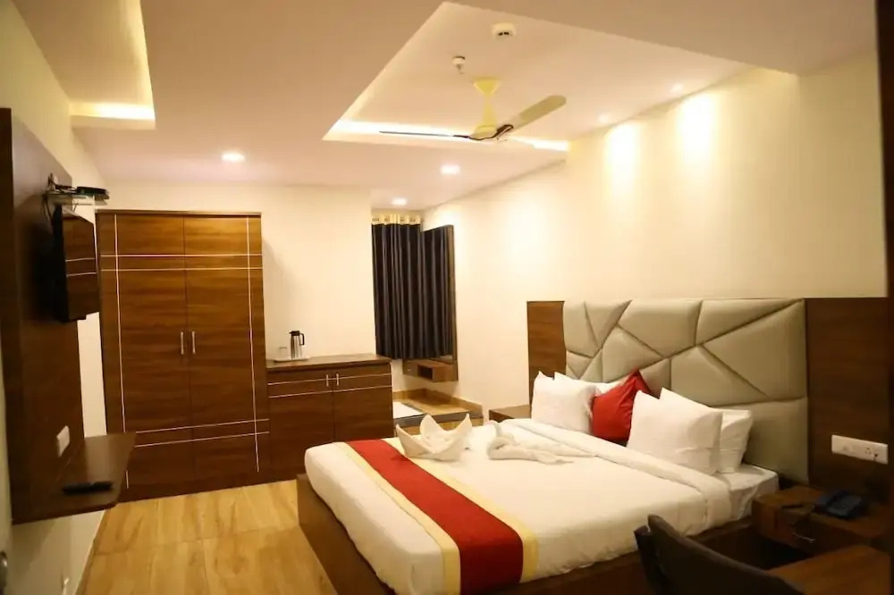 Hotel SYN Grand