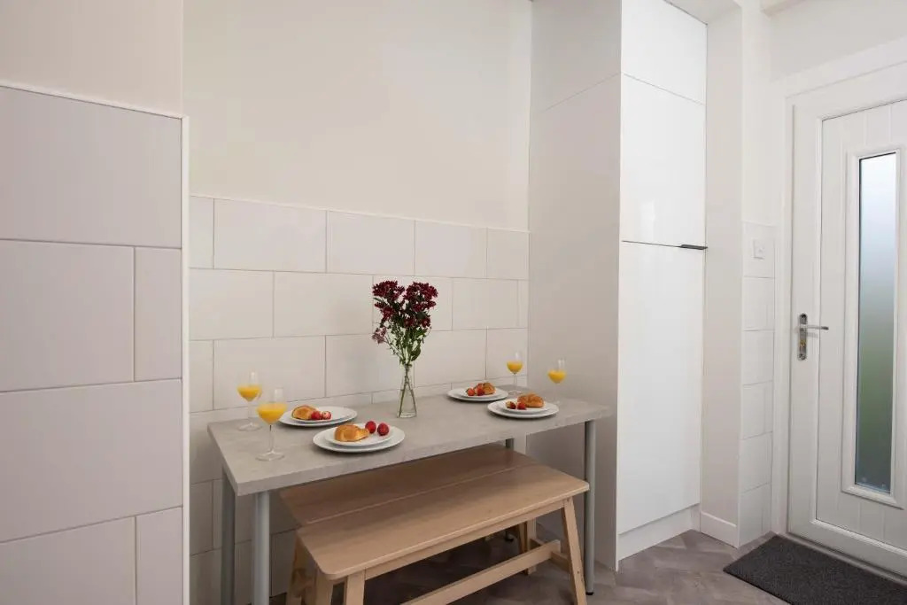 PREMIER - Dalziel Apartment