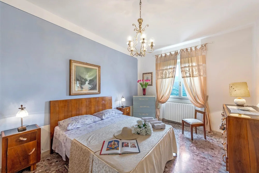 Villa Ortensie Garden with amazing view - Happy Rentals