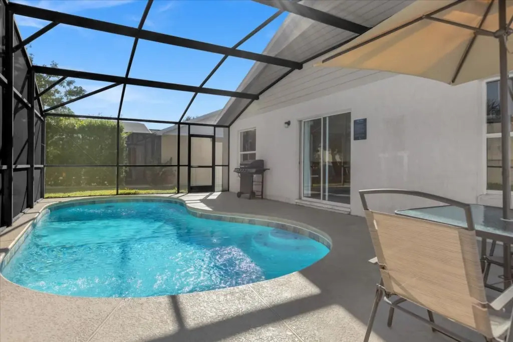 3 Bedrooms 2 Bathrooms Indian Creek 2559 Bc