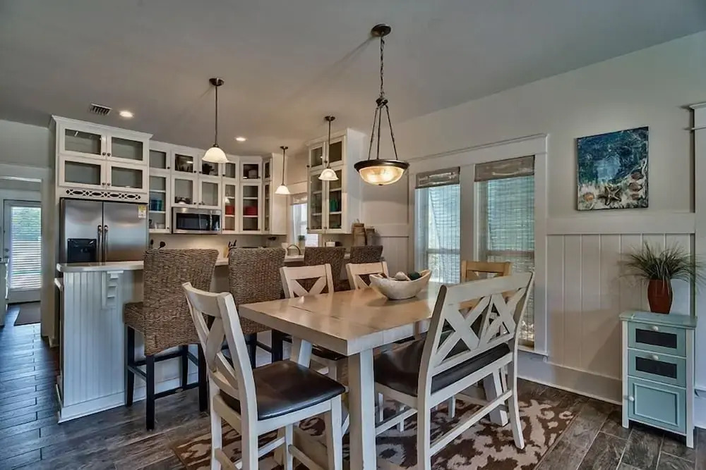 SHELL OF A GOOD TIME 3 Bedroom Holiday Home by Five Star Properties