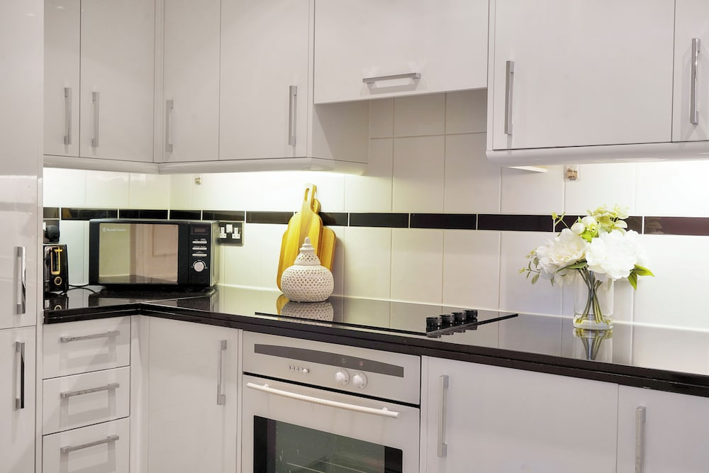 Hertford Flat 12