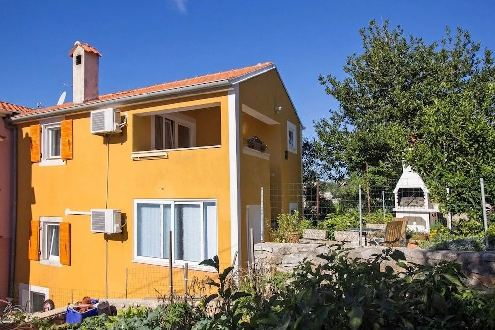 Apartment Bozena 1-2