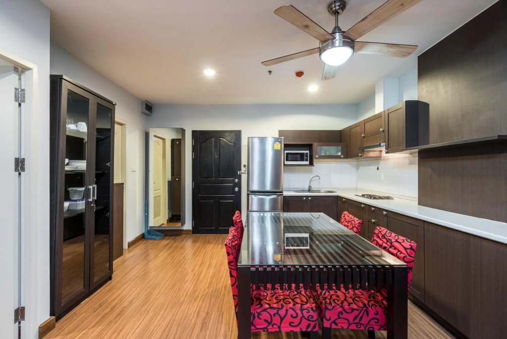 CENTRAL Patong apartment, 200 meters to Jungceylon PV74