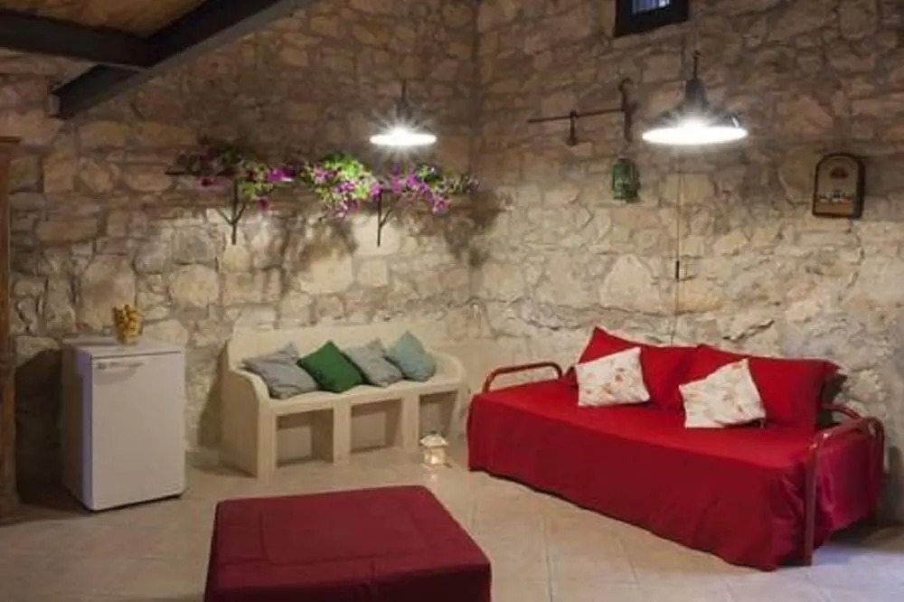 Trullo in the Wood