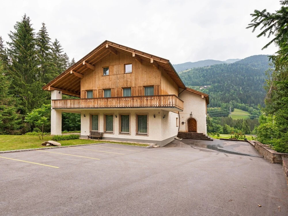 Wooden Holiday Home with Terrace in Rangersdorf
