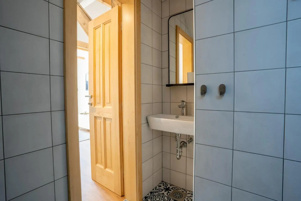 HIŠA NA VOGALU Apartments near Lake Bled