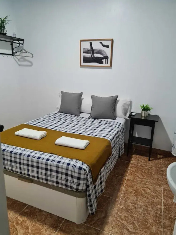 M-A Catrachos Rooms