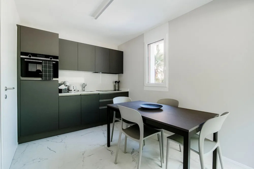 Locarno Studios by Quokka 360 - Modern City Studios in Central Locarno