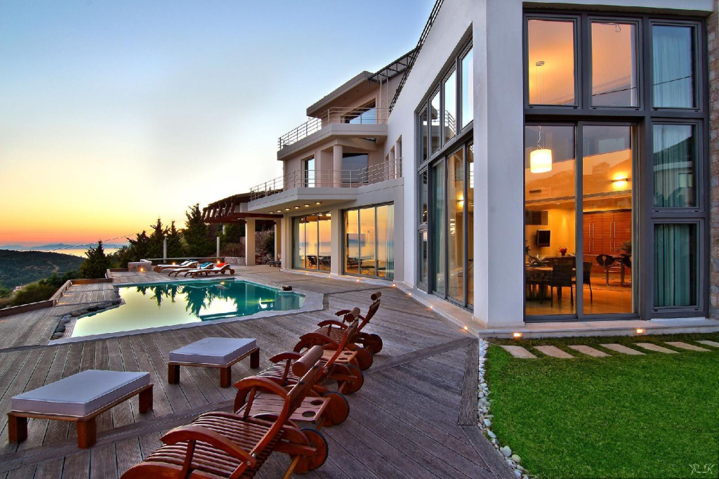 4 Bedroom Villa TakeOff in Anavyssos - BLG 69210