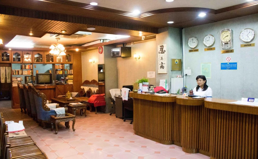 May Shan Hotel
