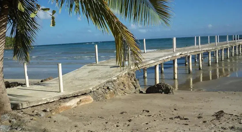 Las Pasqualas Beach Resort