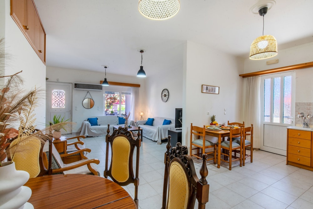 Mike s House in Kremasti Near the Beach Rhodes