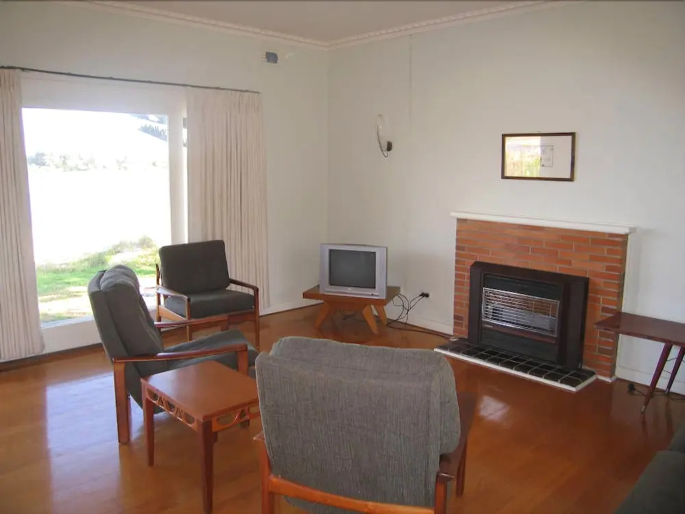 Jetty Road on the Beach - Beachside Retreat