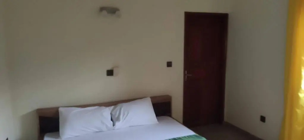 Appartement Behanzin 4 Pieces Vue Piscine