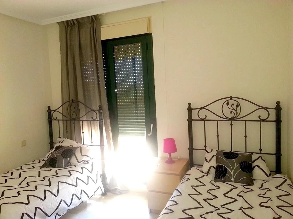 Apartment With 2 Bedrooms in Benalmádena, With Wonderful sea View, Poo