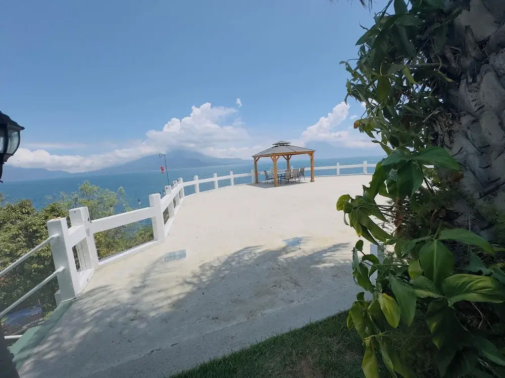 Hanna Suites