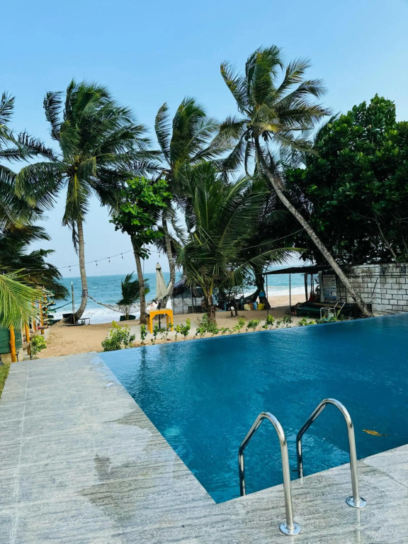 Frangipani Beach Villa