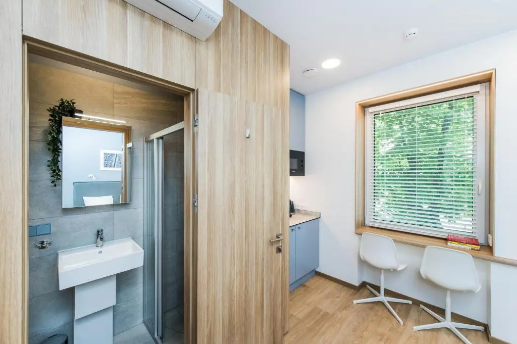 River city apartments No 5 by URBAN RENT