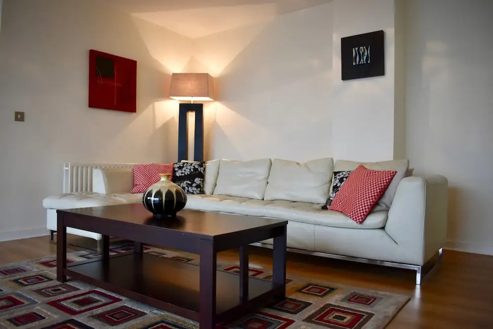 3 Bedroom Penthouse Near City Centre