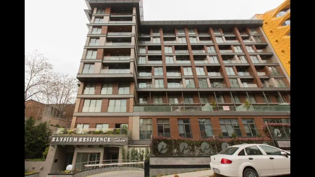 CTS Elysium Residence Duplex Apt. 85