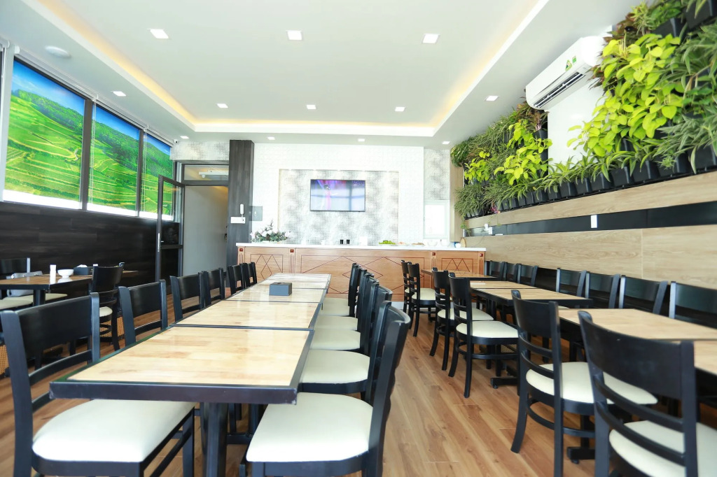 Vivian Airport Hotel Saigon