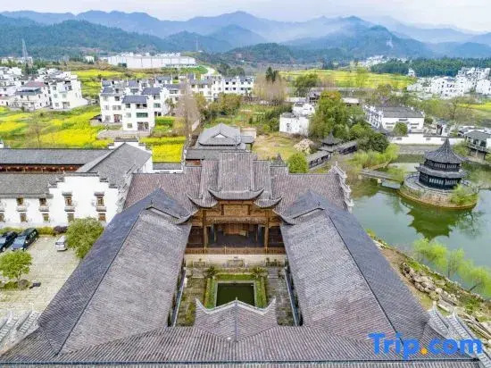 Wuyuan Tsinghua Park Garden Homestay