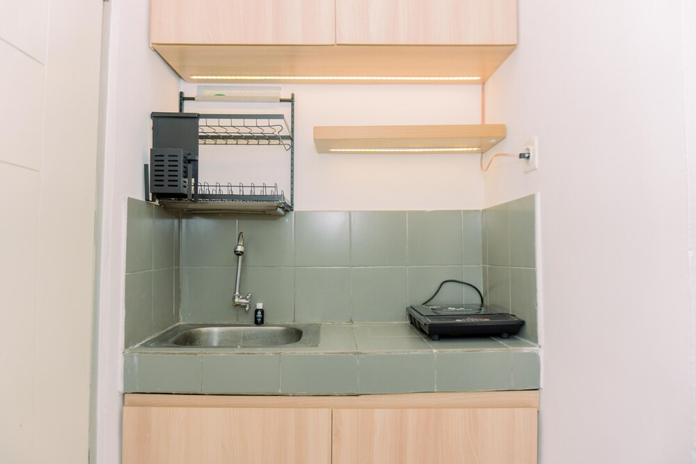 Comfort 2Br At 22Nd Floor Menara Kebon Jeruk Apartment