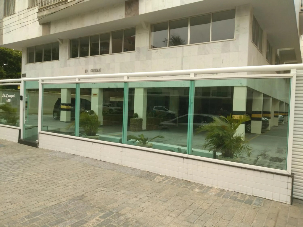 Suíte com Cozinha independente em Apartamento